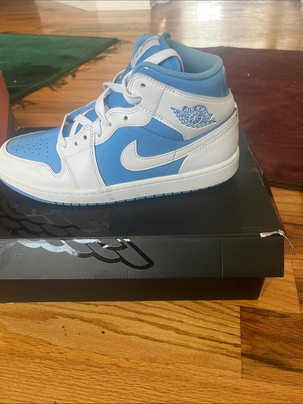 Jordan men' Mid-Top Sneakers - White & Light Blue